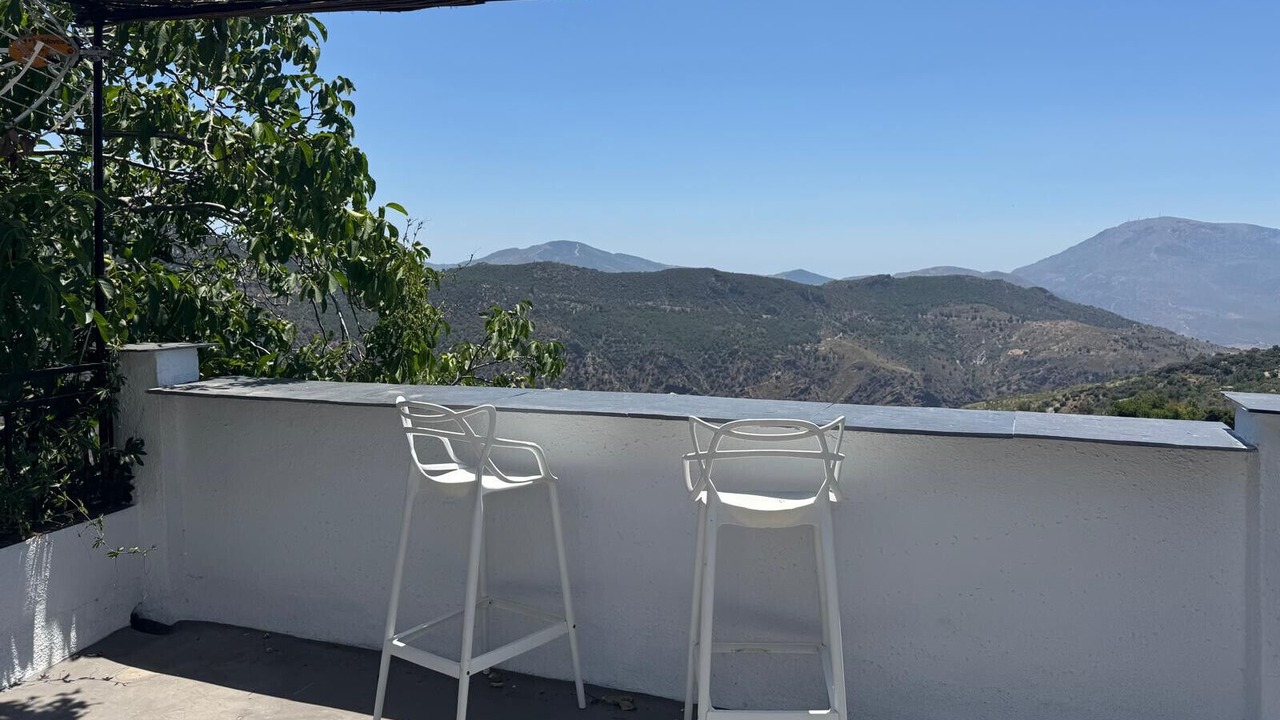 Photo of Outdoor in Pitres
