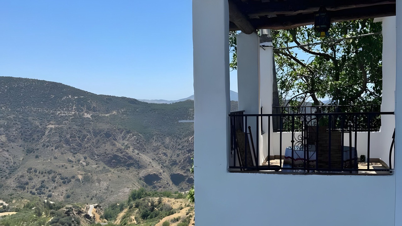 Photo of Outdoor in Pitres