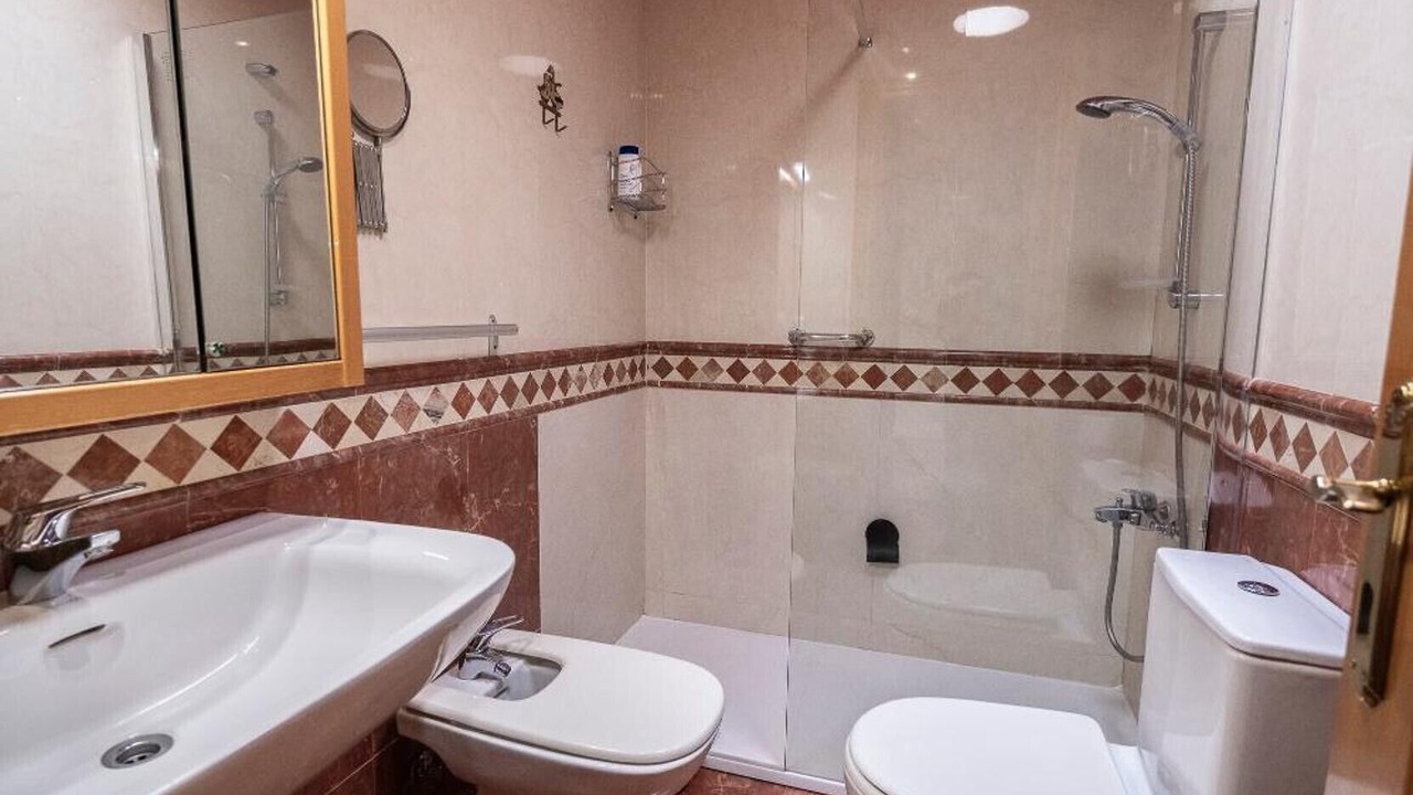 Photo of Bathroom in Genil