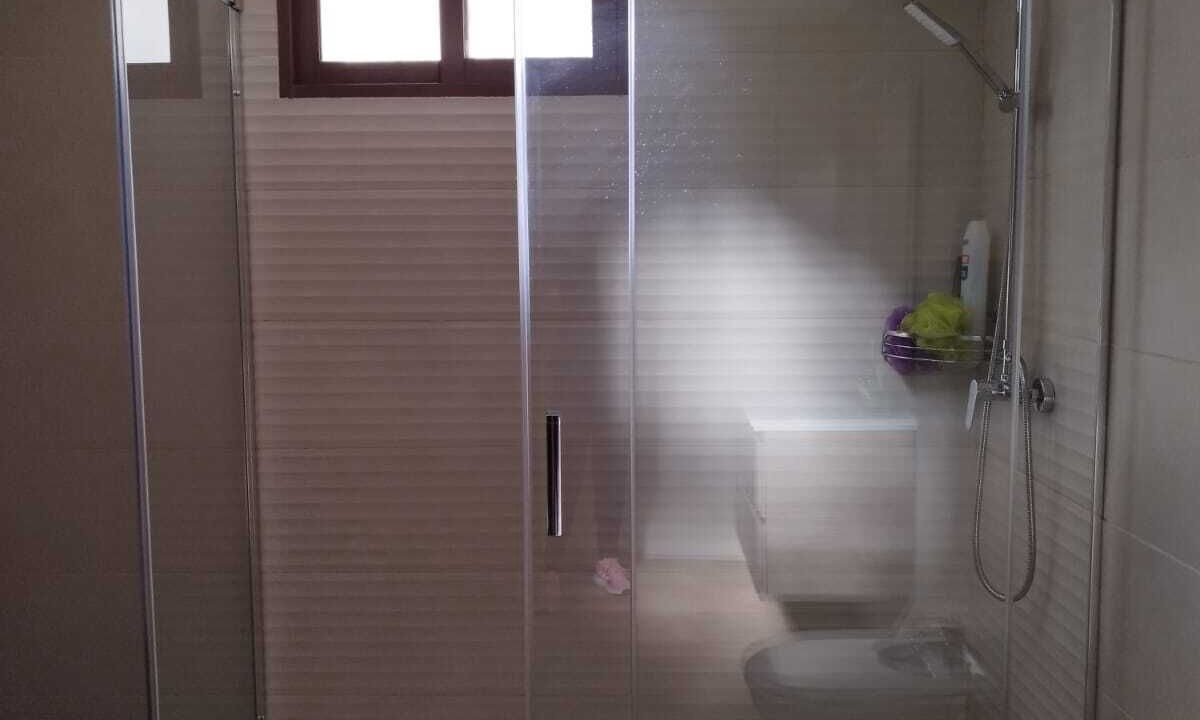 Photo of Bathroom in Las Gabias