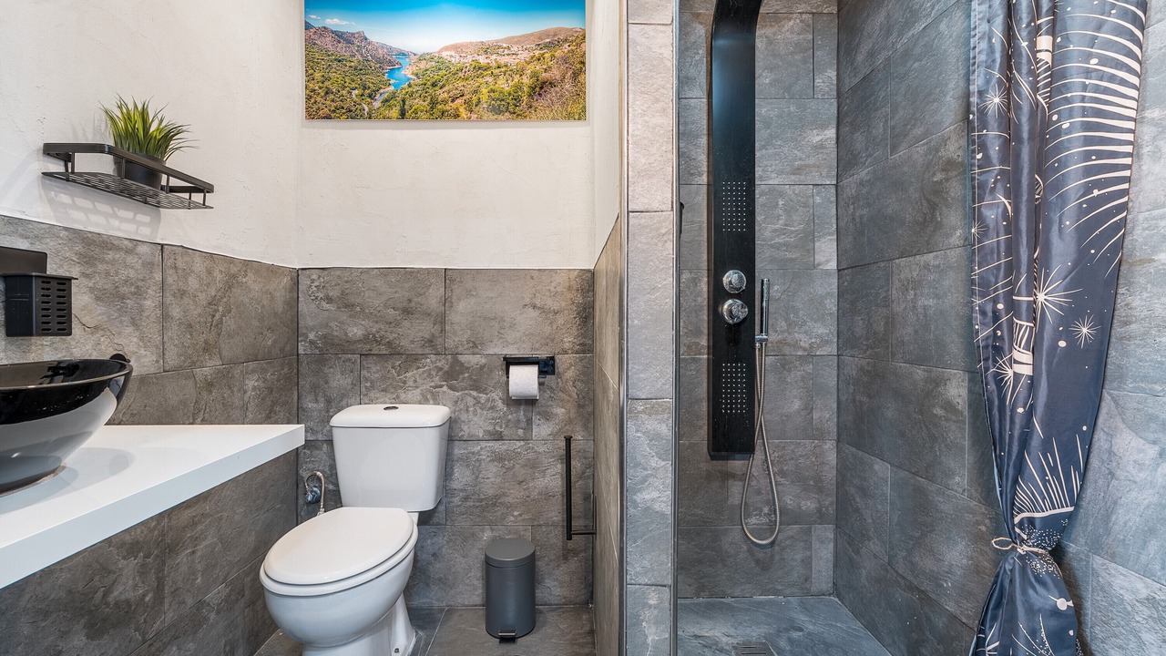Photo of Bathroom in Guejar Sierra