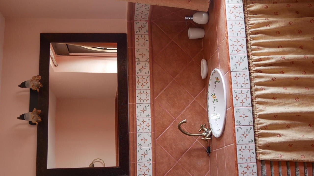 Photo of Bathroom in Moclin
