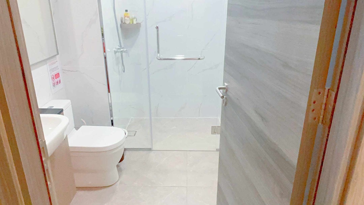 Photo of Bathroom in Imbi
