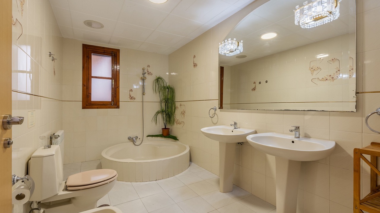 Photo of Bathroom in Cenes de la Vega