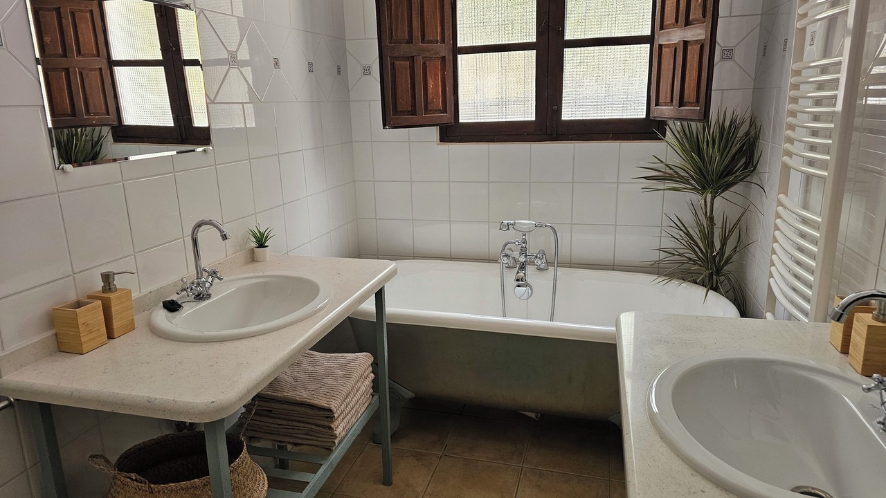 Photo of Bathroom in Velez de Benaudalla