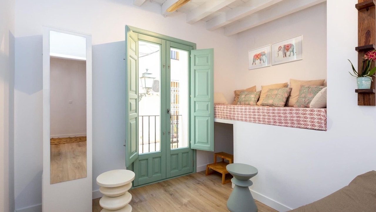Photo of Bedroom in Central District