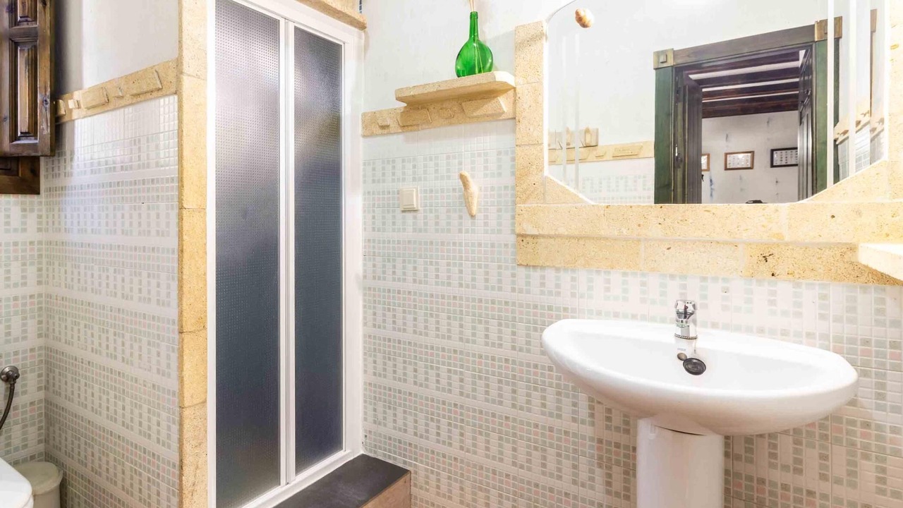 Photo of Bathroom in Niguelas