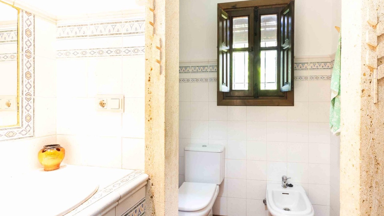 Photo of Bathroom in Niguelas