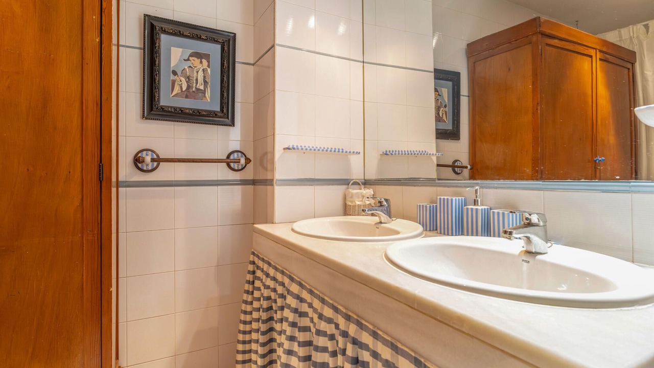 Photo of Bathroom in Cenes de la Vega