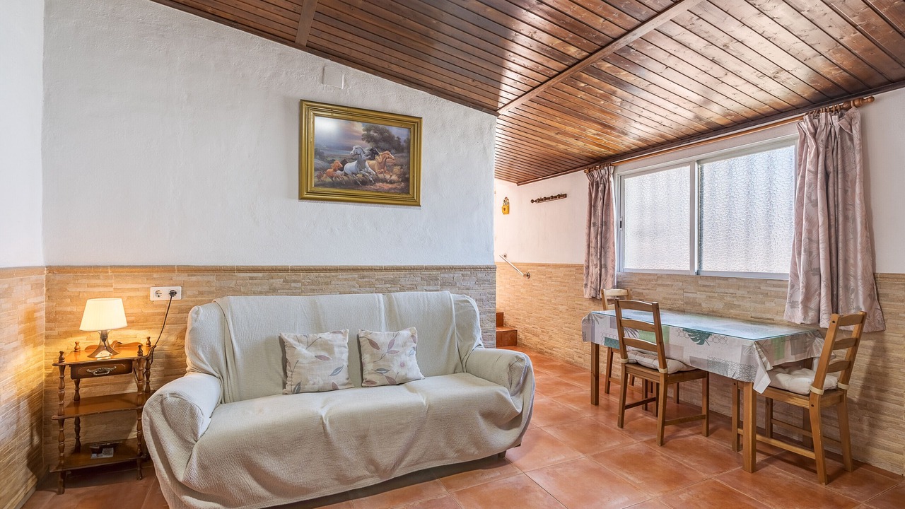 Photo of Livingroom in Cacin