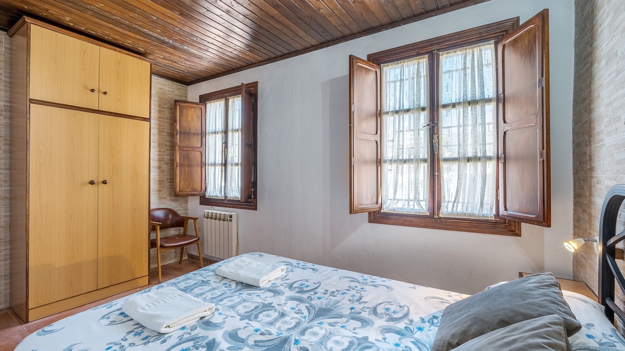 Photo of Bedroom in Cacin
