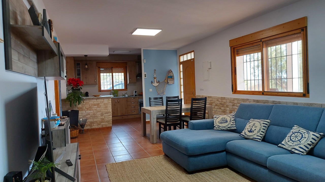 Photo of Livingroom in Albondon