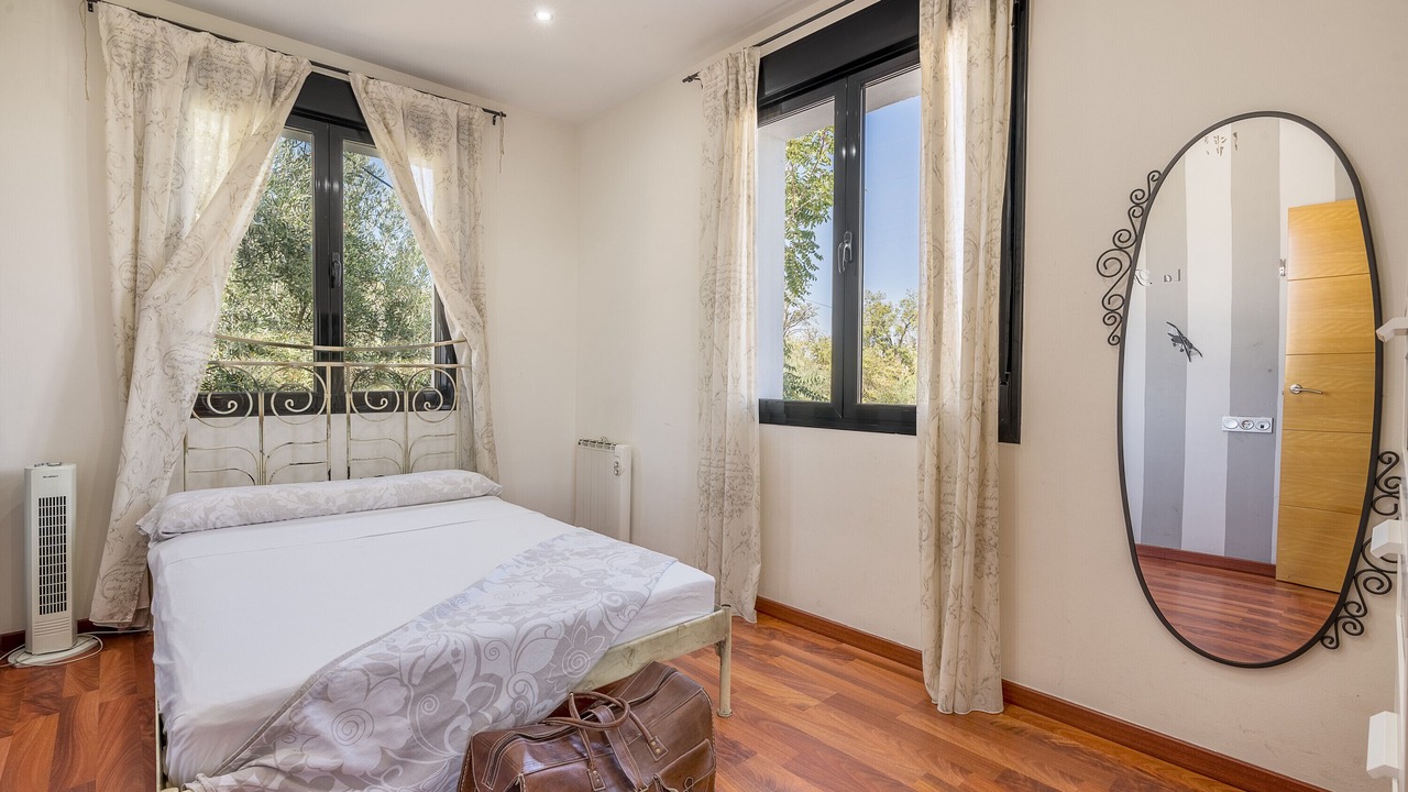 Photo of Bedroom in Baza