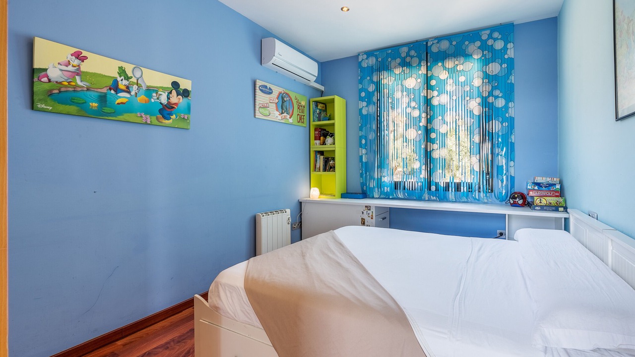 Photo of Bedroom in Baza
