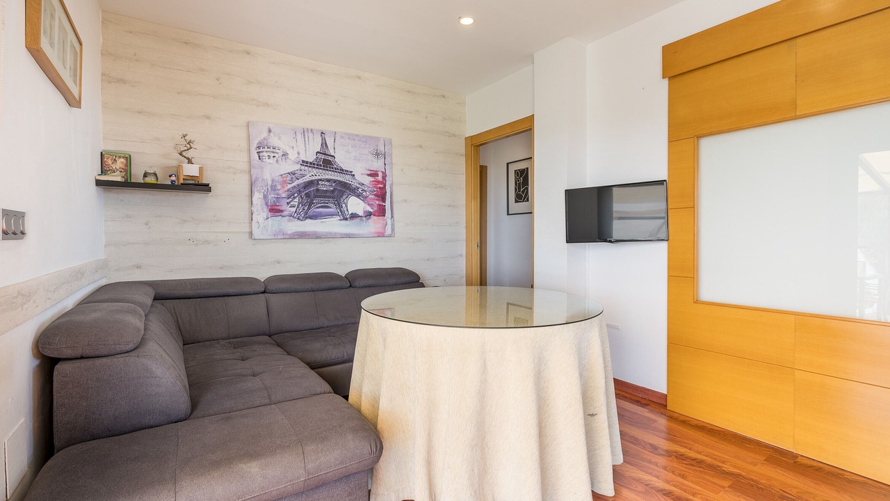Photo of Livingroom in Baza