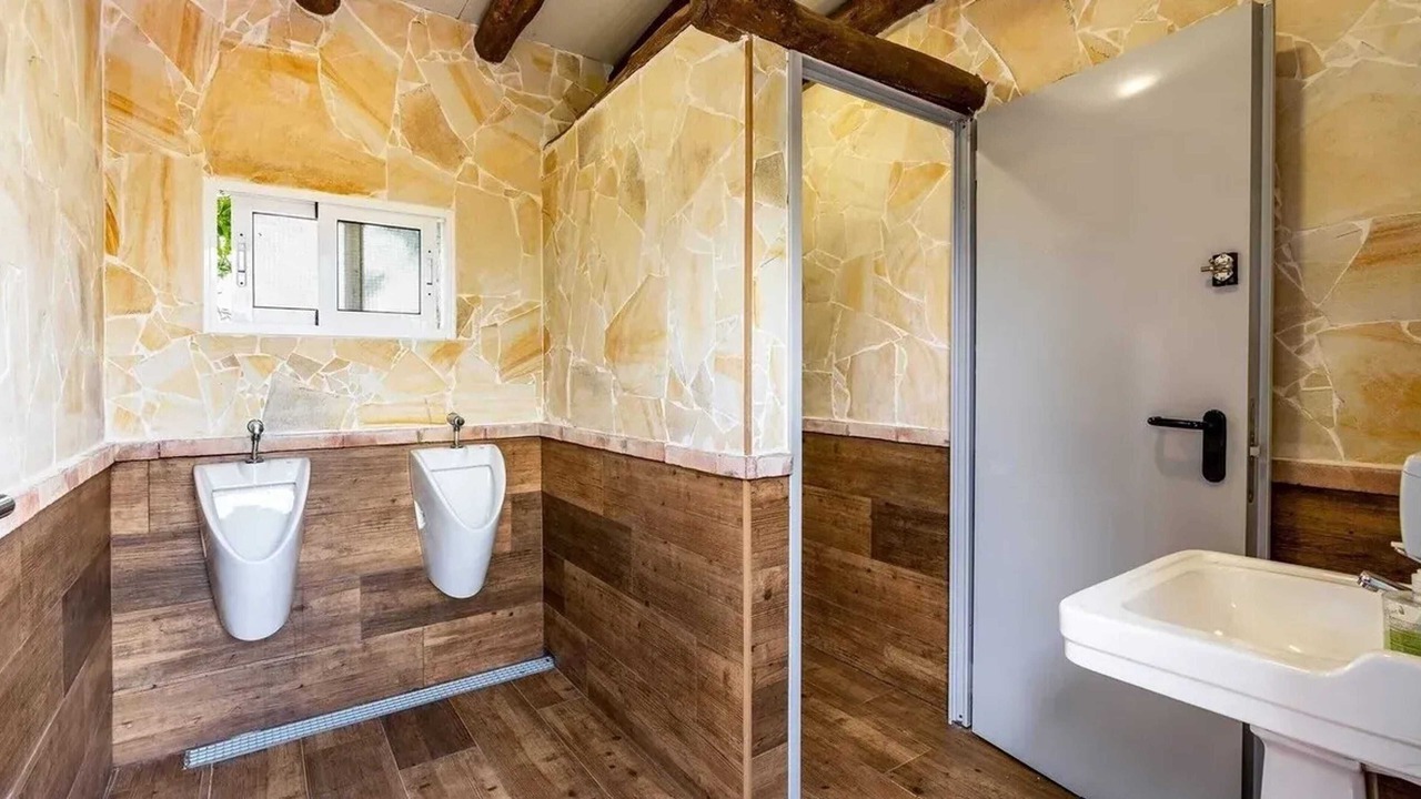 Photo of Bathroom in Baza
