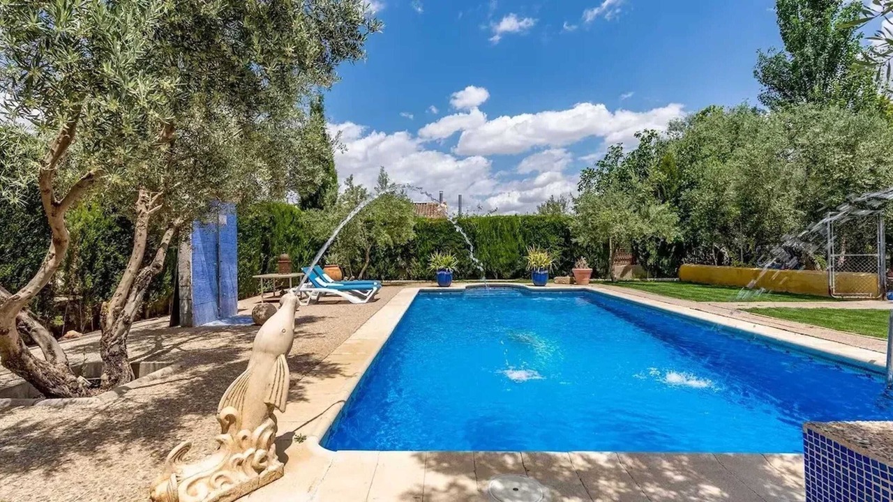 Photo of Outdoor in Baza