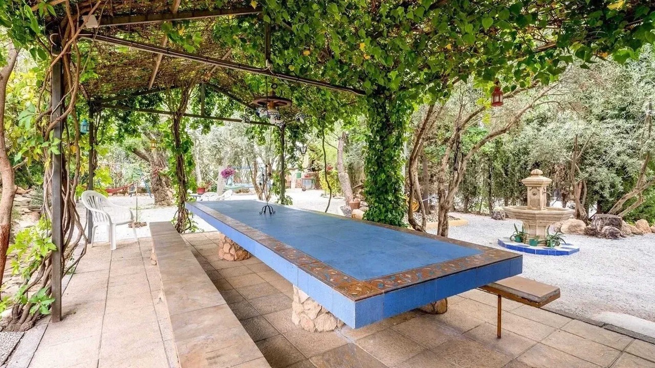 Photo of Outdoor in Baza