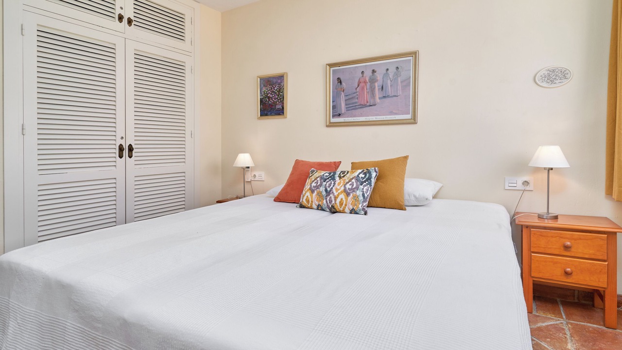Photo of Bedroom in Velilla-Taramay