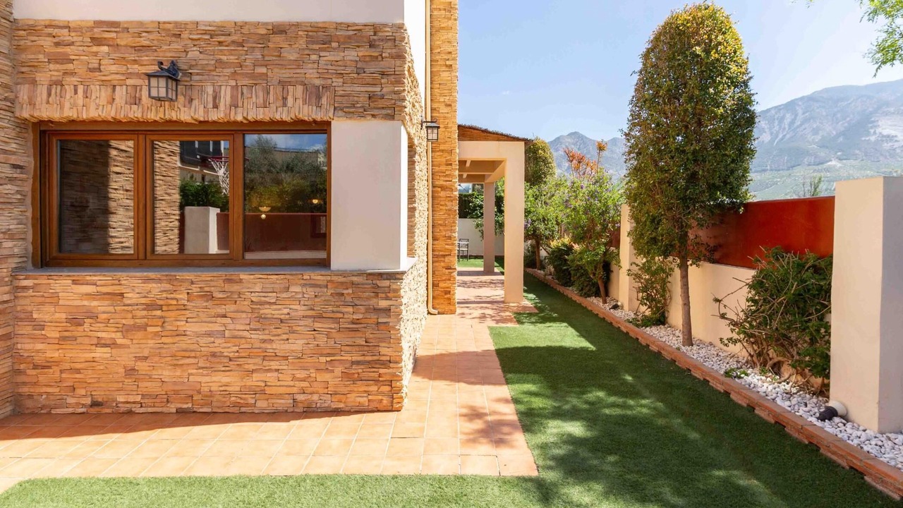 Photo of Outdoor in Durcal