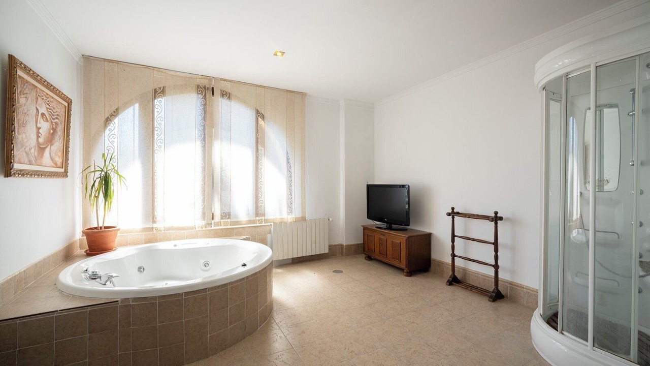 Photo of Bathroom in Otura