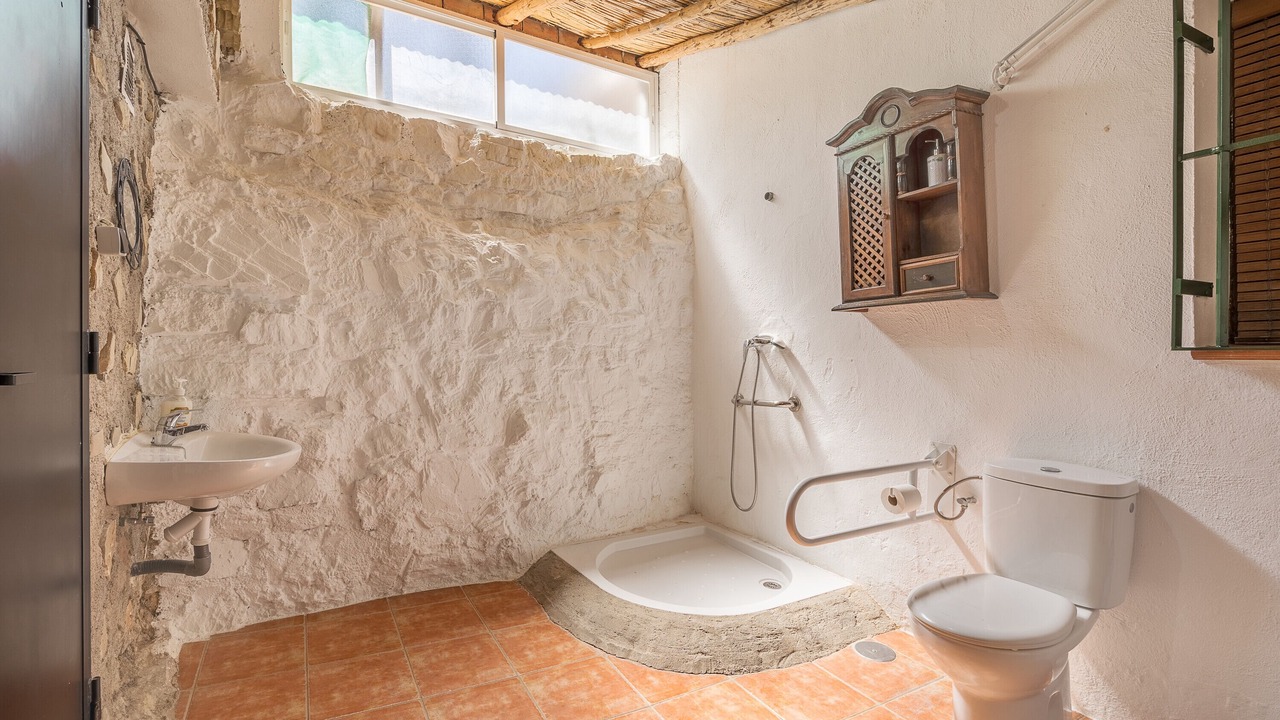Photo of Bathroom in Illora