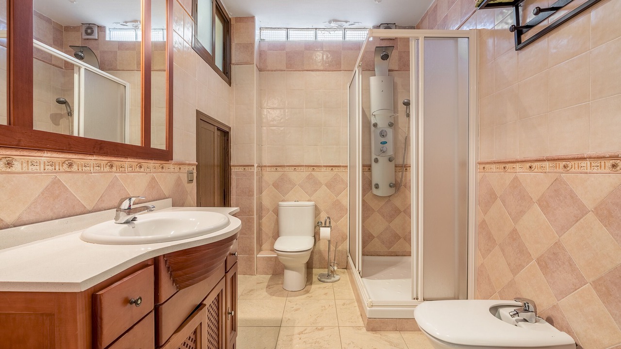Photo of Bathroom in Yegen