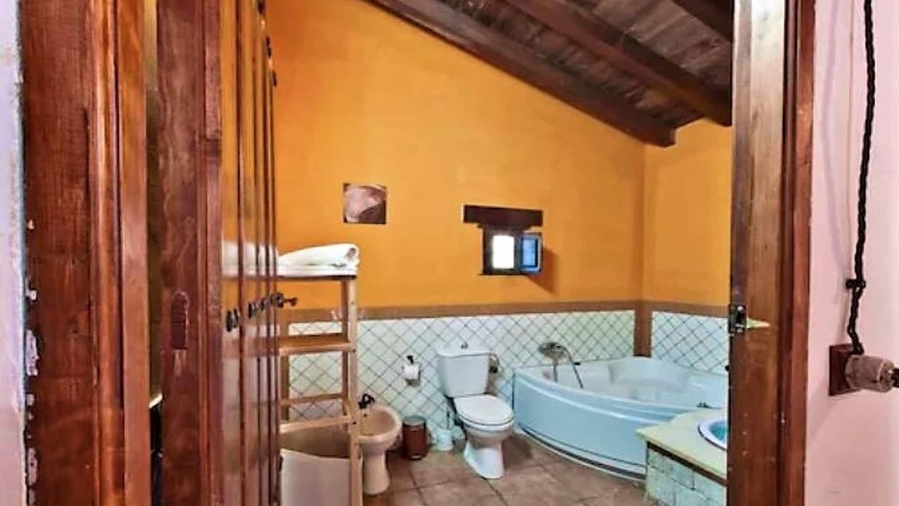 Photo of Bathroom in Serval