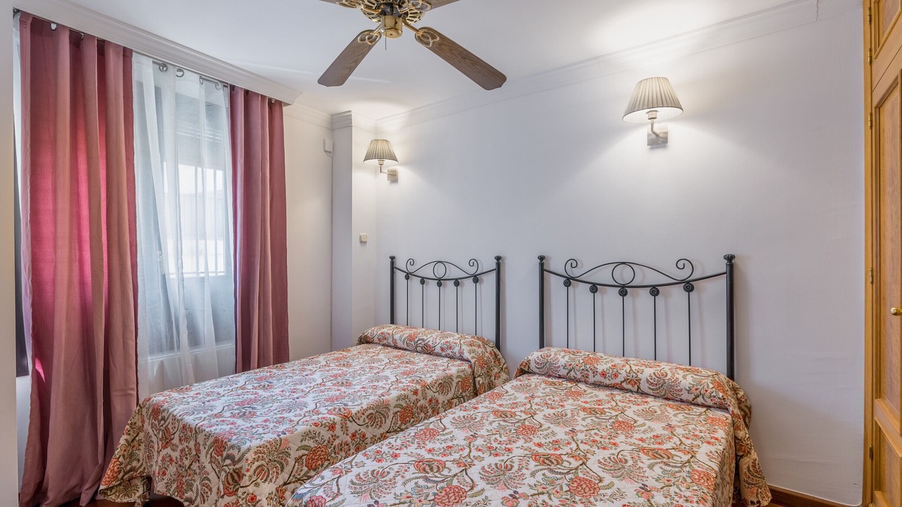 Photo of Bedroom in Beiro