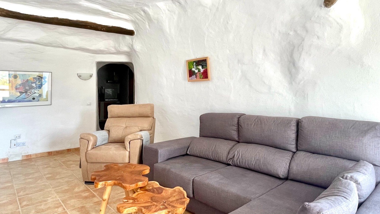 Photo of Livingroom in Cullar