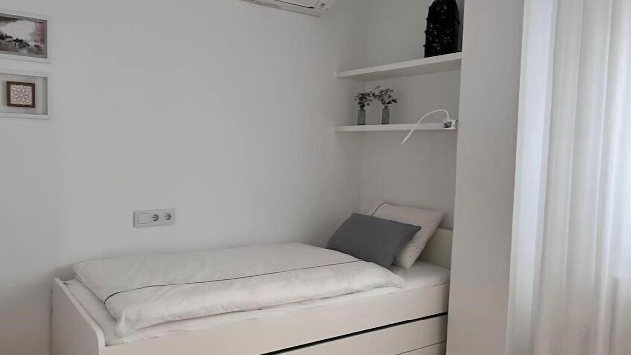 Photo of Bedroom in Central District