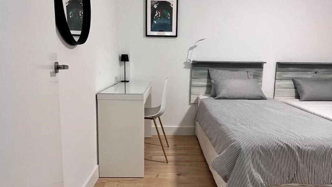 Photo of Bedroom in Central District