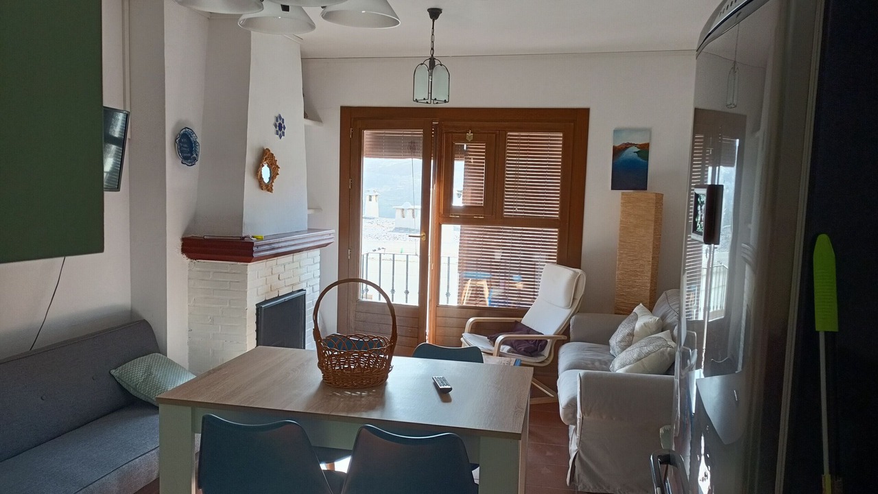 Photo of Livingroom in Bubion