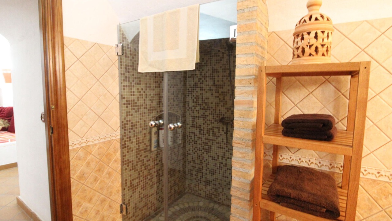 Photo of Bathroom in Alcudia de Guadix