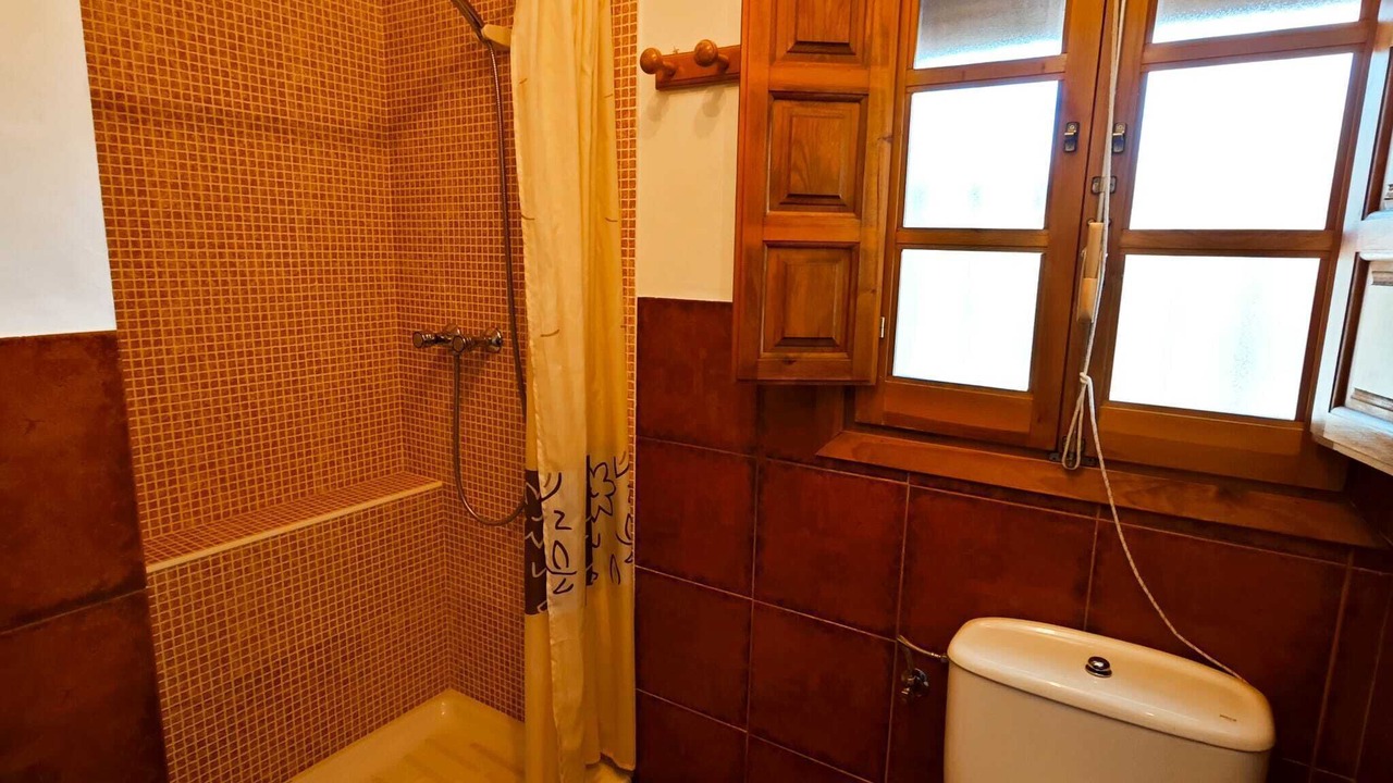 Photo of Bathroom in Huescar