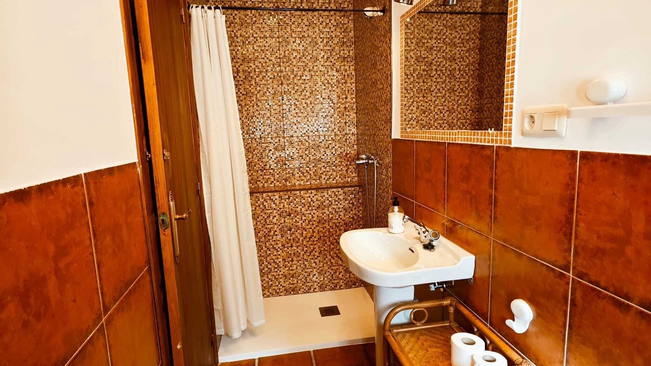 Photo of Bathroom in Huescar