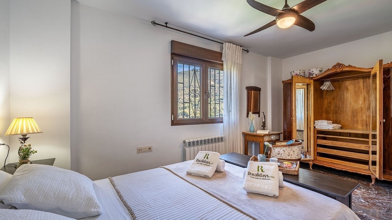 Photo of Bedroom in Guejar Sierra