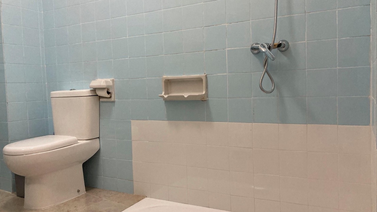 Photo of Bathroom in Albunol