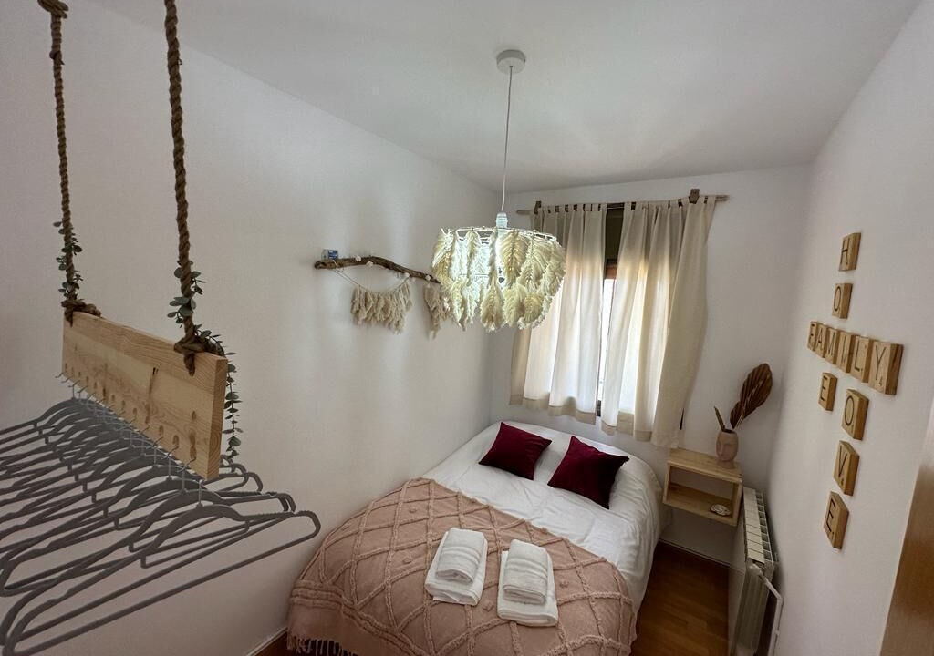 Photo of Bedroom in Lapeza