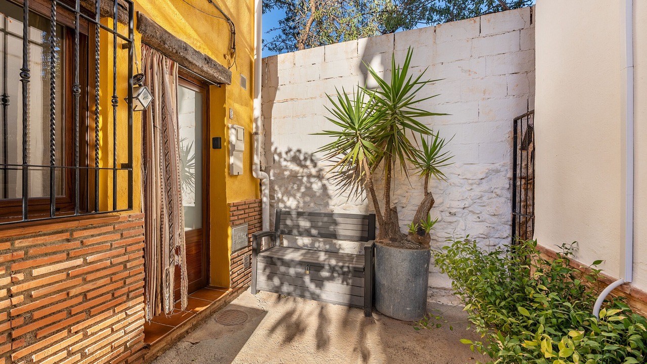 Photo of Patio Balcony in Niguelas