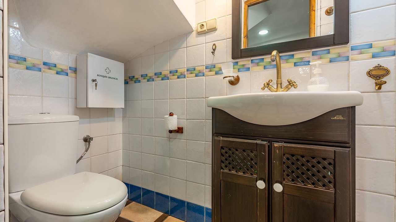 Photo of Bathroom in Niguelas