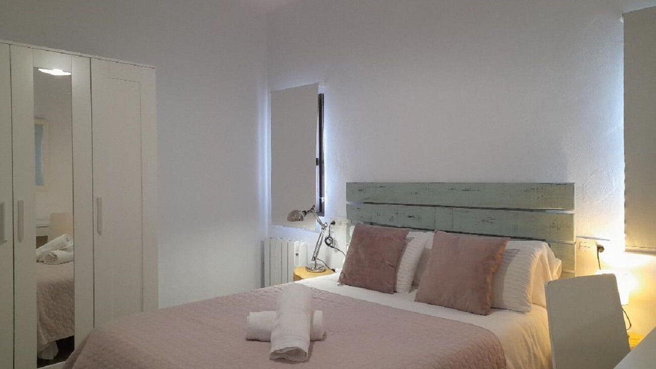 Photo of Bedroom in Arenas del Rey