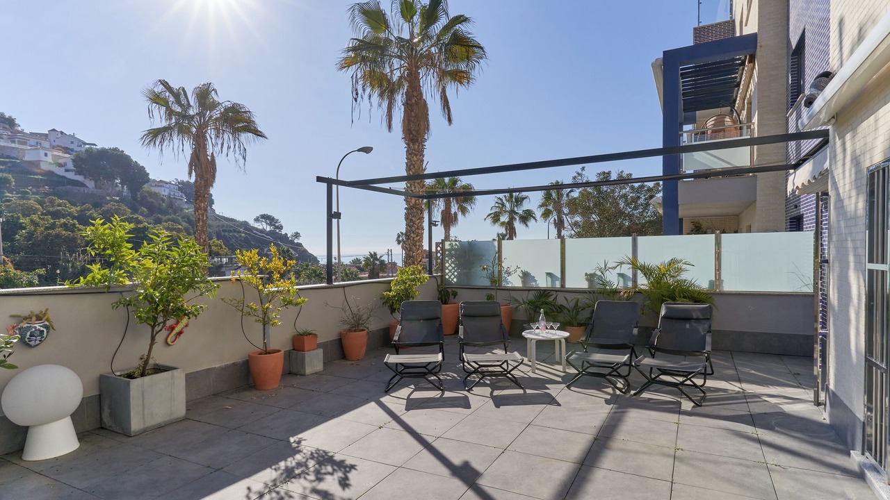 Photo of Patio Balcony in Velilla-Taramay