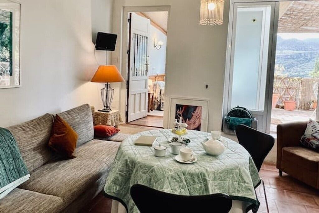 Photo of Livingroom in Albunuelas
