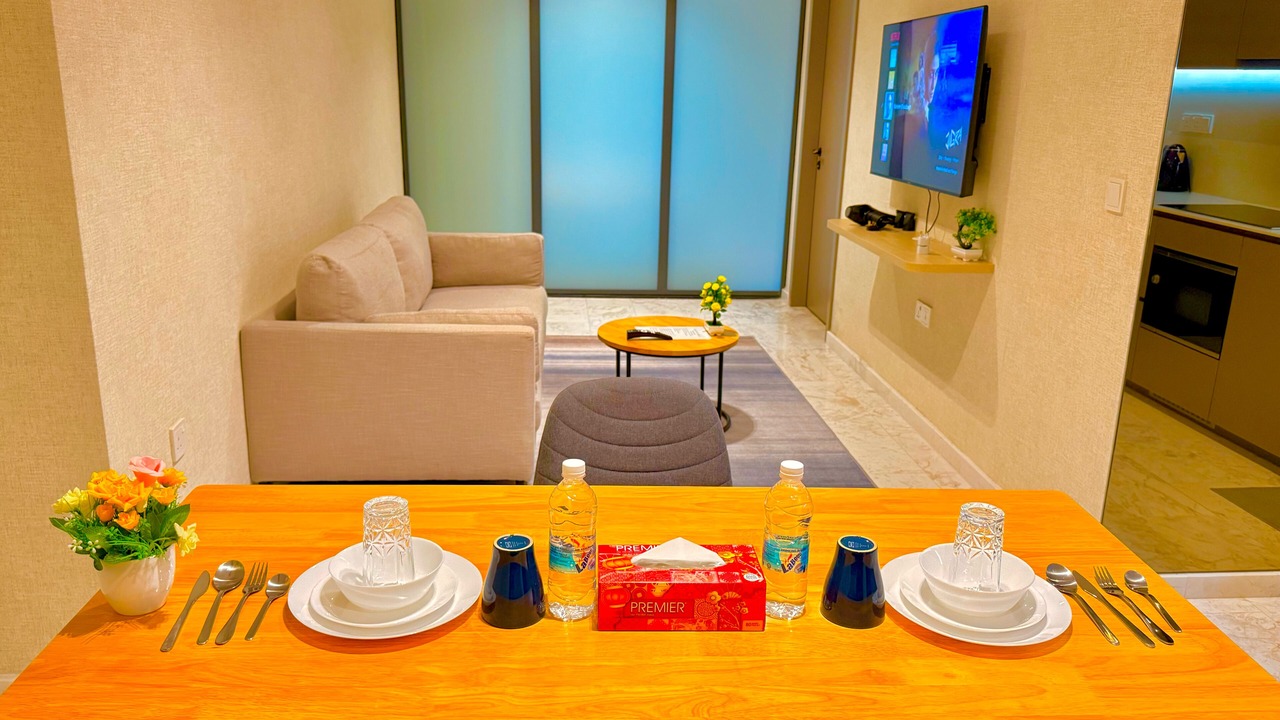 Photo of Livingroom in Golden Triangle