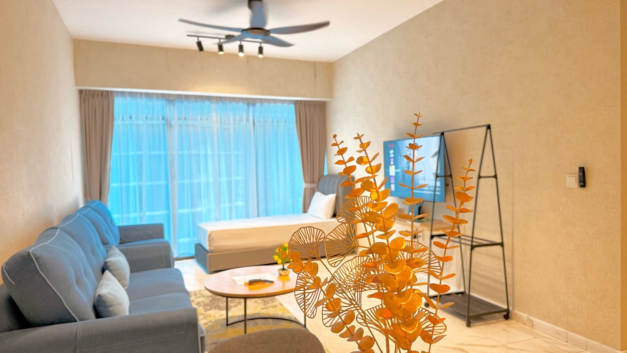 Photo of Livingroom in Golden Triangle
