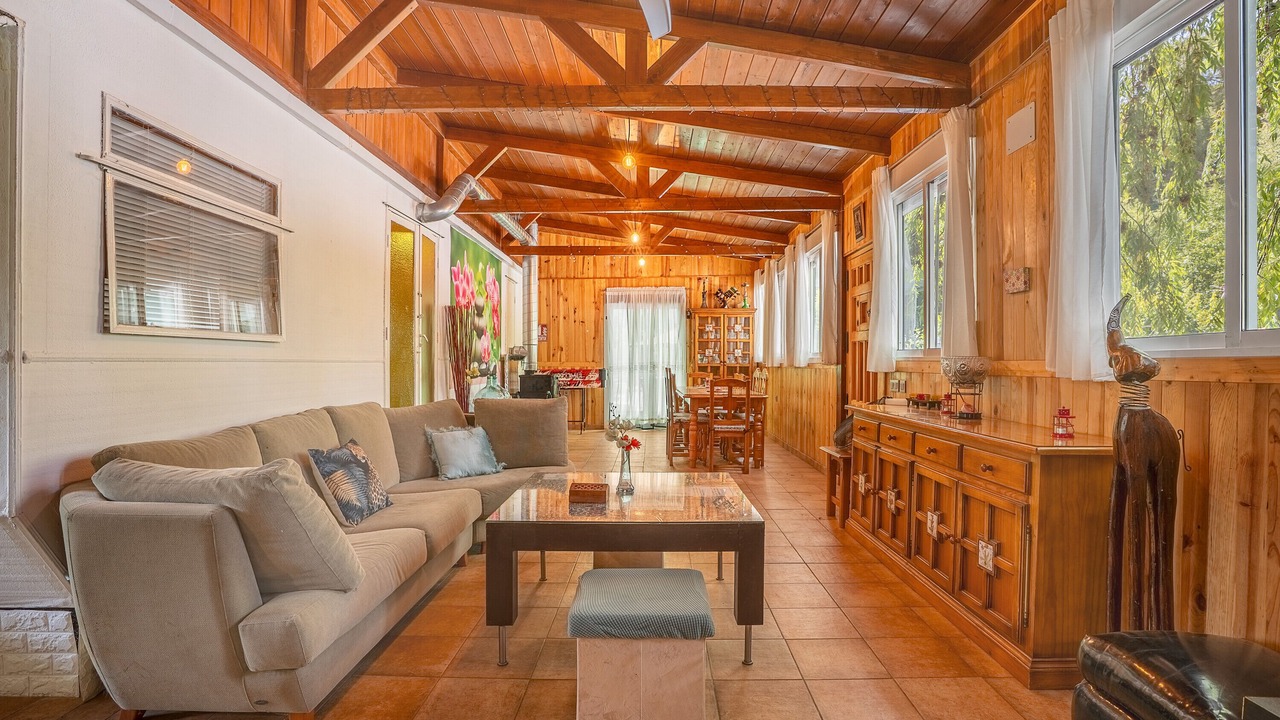 Photo of Livingroom in Dudar