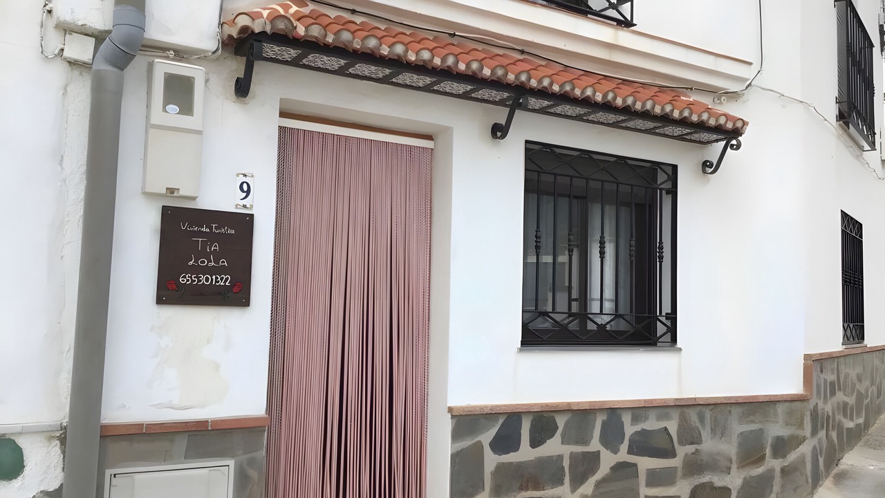 Photo of Outdoor in Rubite