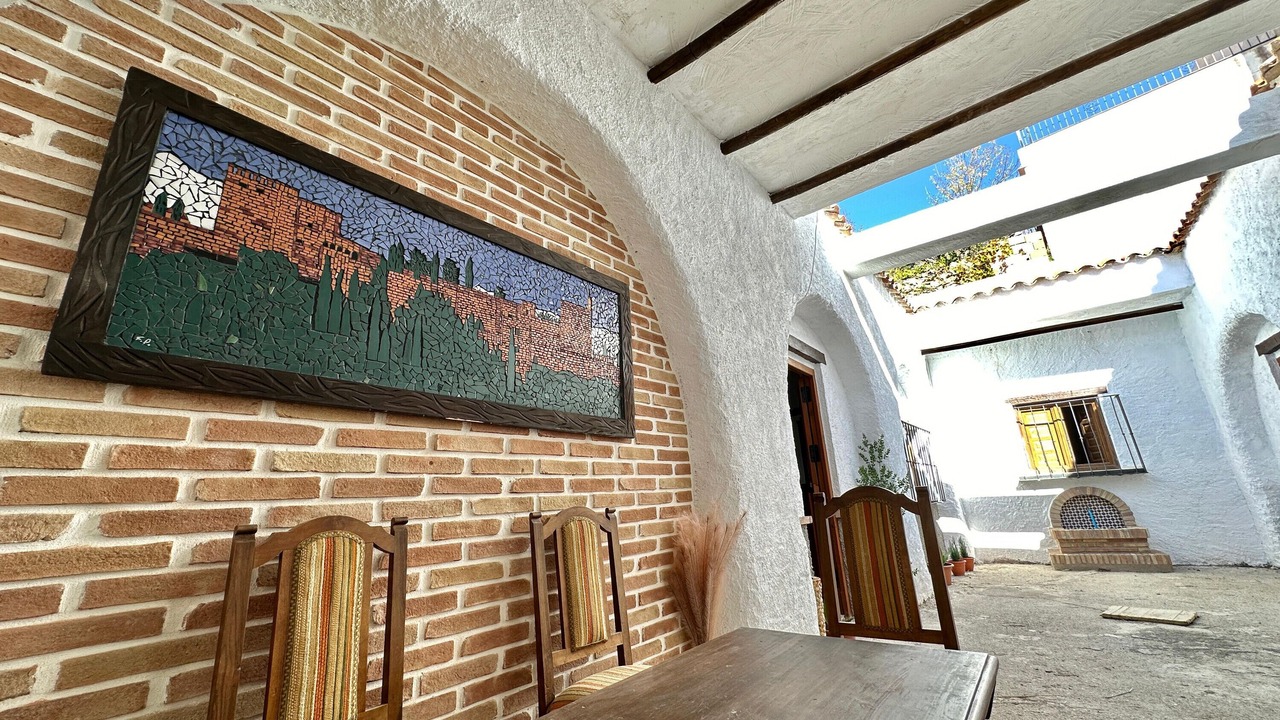 Photo of Outdoor in Rubite