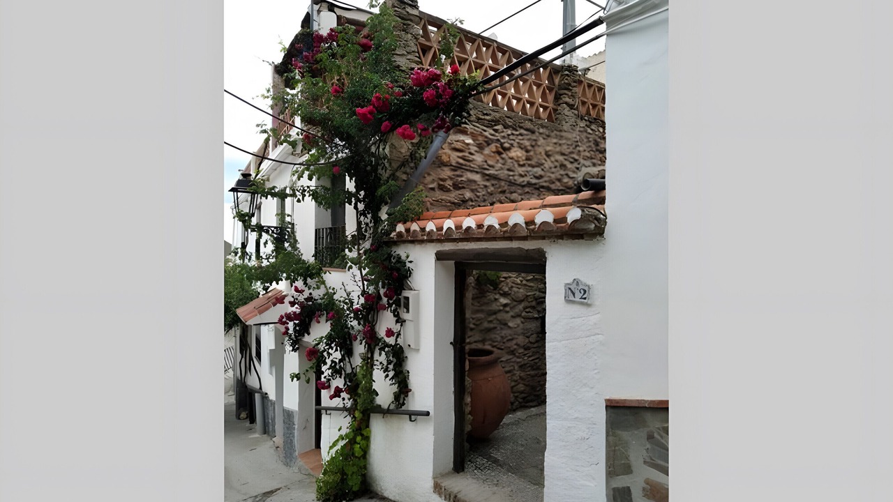 Photo of Outdoor in Rubite